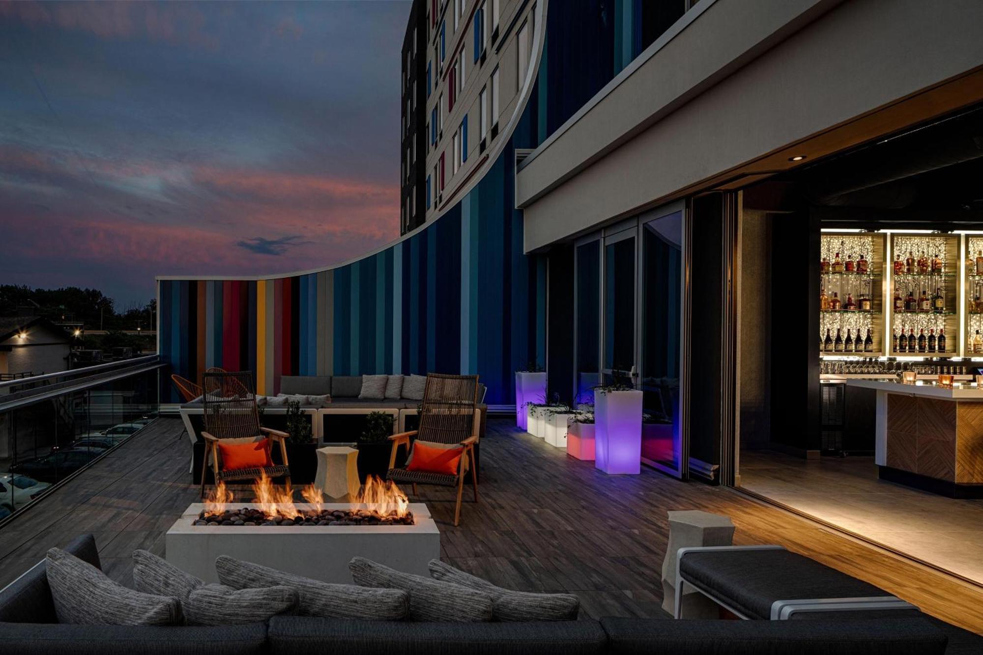 Hotel Aloft Columbus Extérieur photo